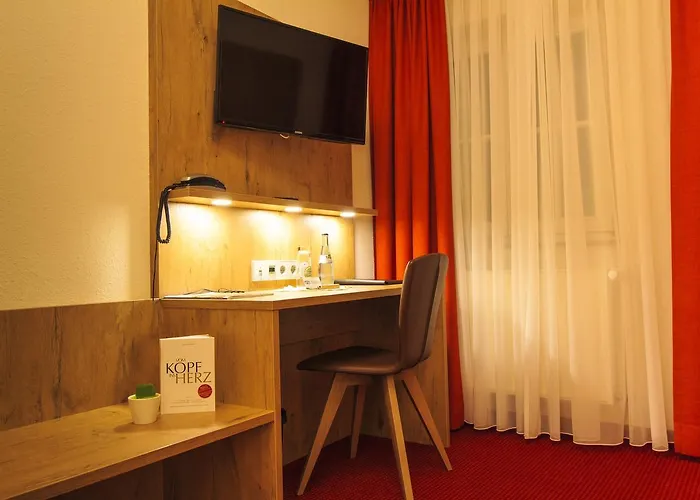 호텔 Hotel-gasthof Schwarzer Adler 바트사울가우